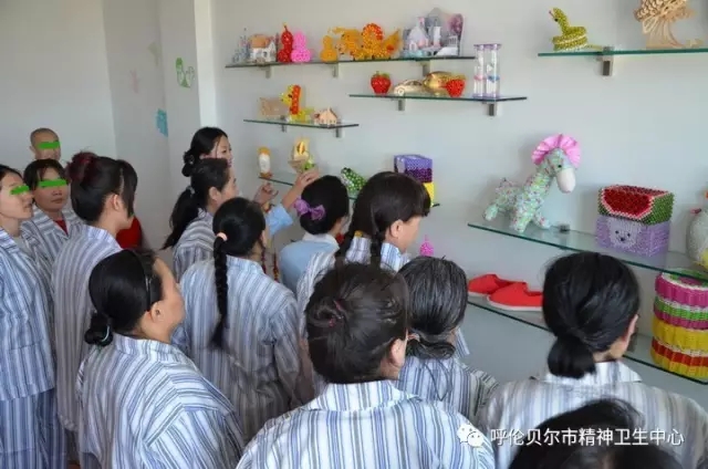 呼伦贝尔市精神卫生中心组织患者职业康复技能训练作品展示活动7.webp.jpg 呼伦贝尔市精神卫生中心组织患者职业康复技能训练作品展示活动7.webp.jpg